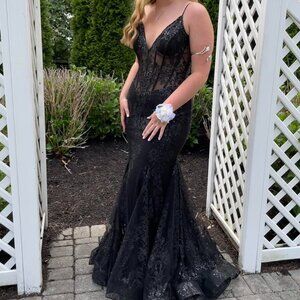 Jovani Women's Black Dress